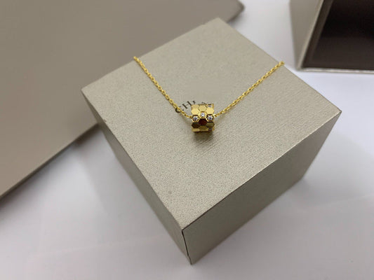 [Triumph Jewelry]BEE LOVE DIAMOND NECKLACE