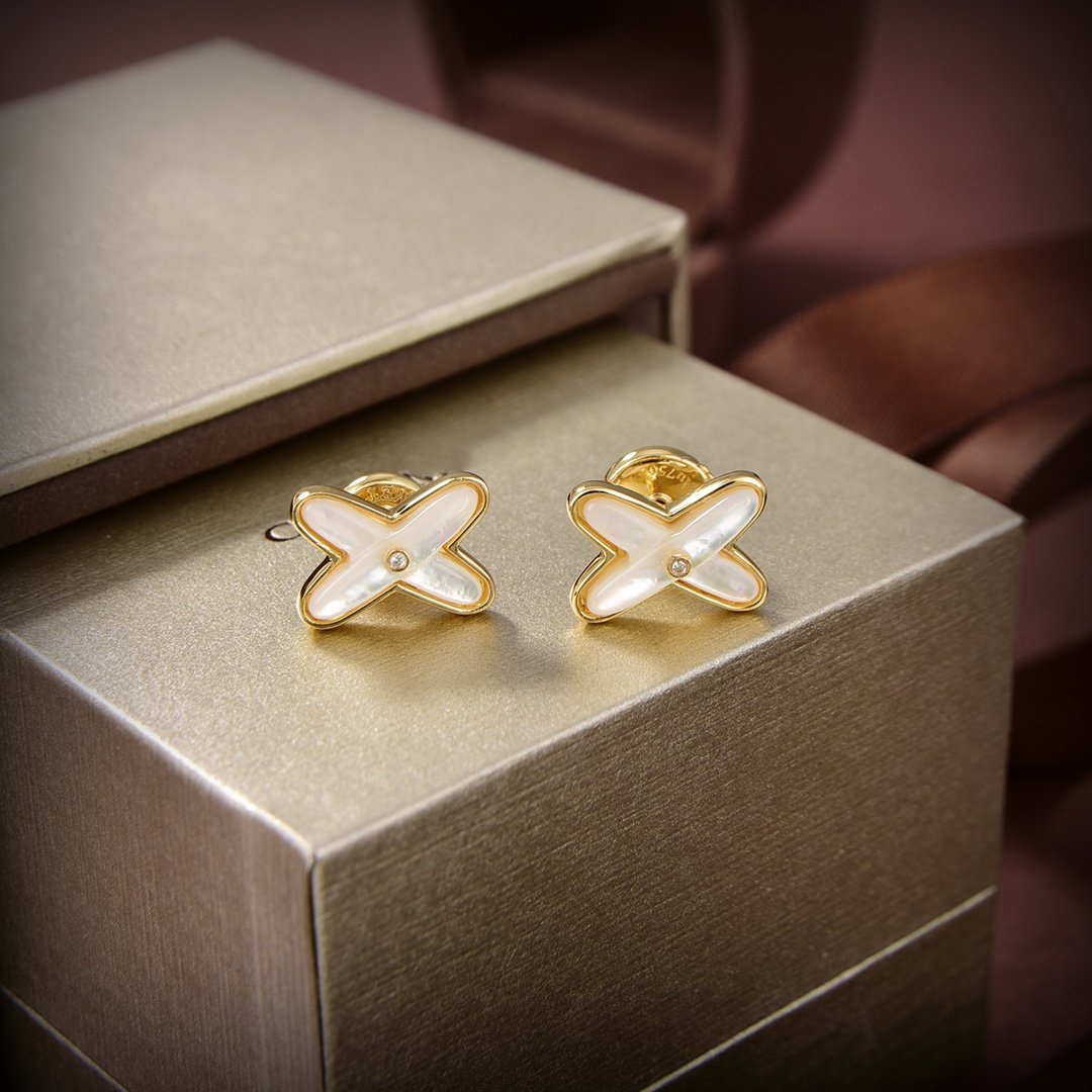 [Triumph Jewelry]JEUX DE WHITE MOP GOLD DIAMOND EARRINGS