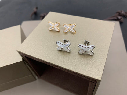 [Triumph Jewelry]JEUX DE WHITE MOP SILVER DIAMOND EARRINGS
