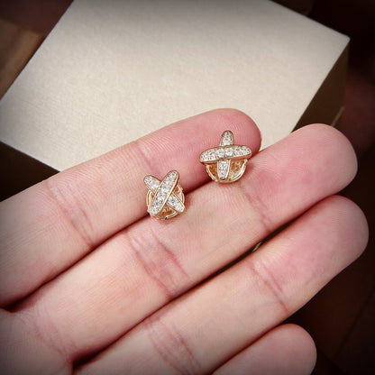 [Triumph Jewelry]JEUX DE GOLD DIAMOND EARRINGS