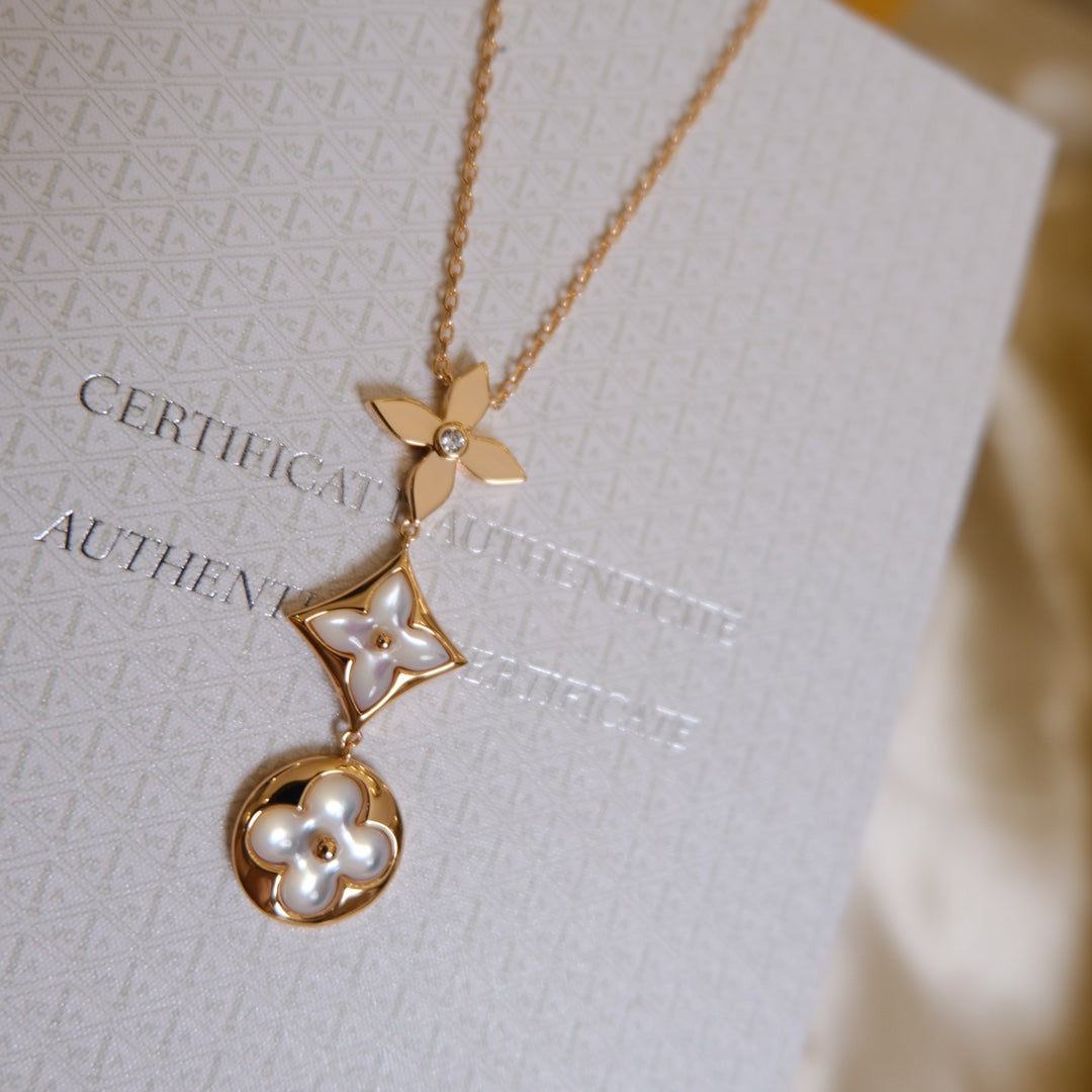 [Triumph Jewelry]COLOR BLOSSOM LARIAT NECKLACE PINK GOLD WHITE MOTHER PEARL AND DIAMOND