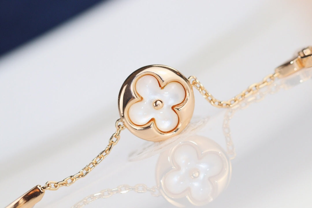 [Triumph Jewelry]LEAF CLOVER BRACELET