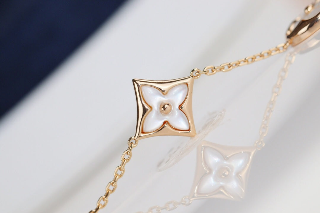 [Triumph Jewelry]LEAF CLOVER BRACELET