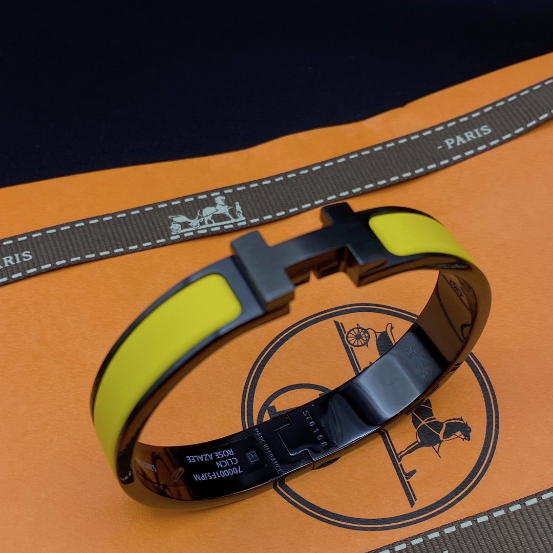 [Triumph Jewelry]CLIC HM SO BLACK YELLOW BRACELET