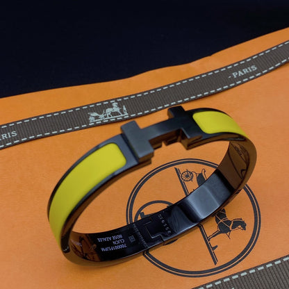 [Triumph Jewelry]CLIC HM SO BLACK YELLOW BRACELET
