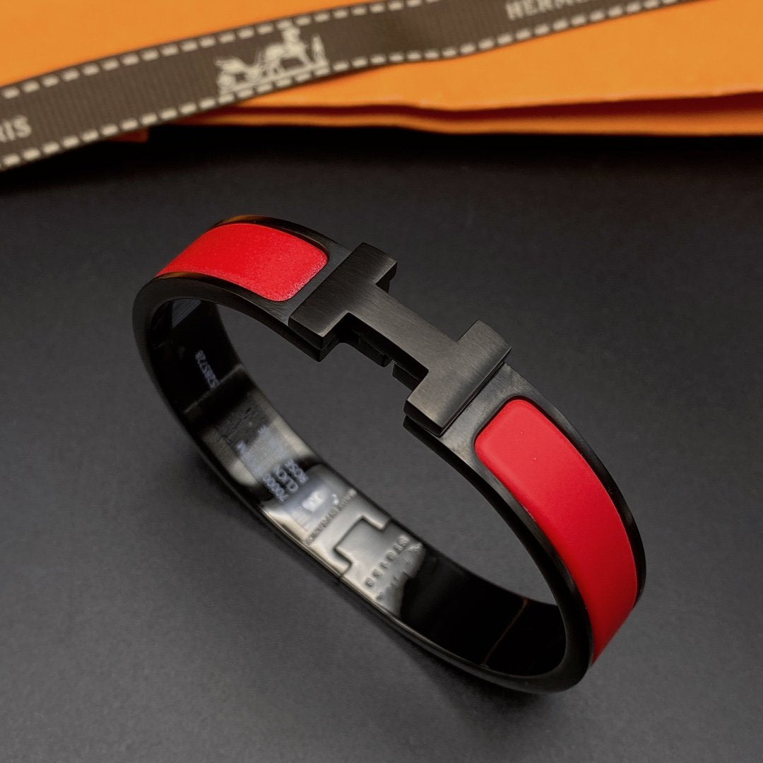 [Triumph Jewelry]CLIC HM SO BLACK RED BRACELET
