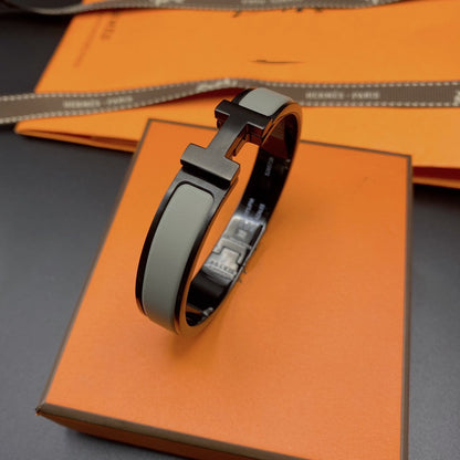 [Triumph Jewelry]CLIC HM SO BLACK GREY BRACELET