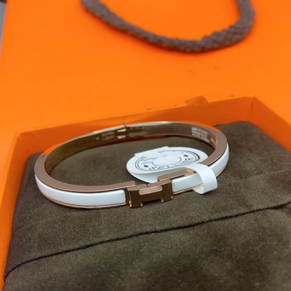 [Triumph Jewelry]CLASSIC HM CLIC WHITE 8MM ENAMEL BRACELET