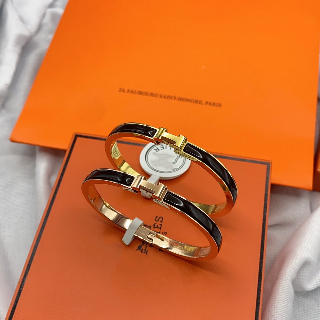 [Triumph Jewelry]CLASSIC HM CLIC BLACK 8MM ENAMEL BRACELET