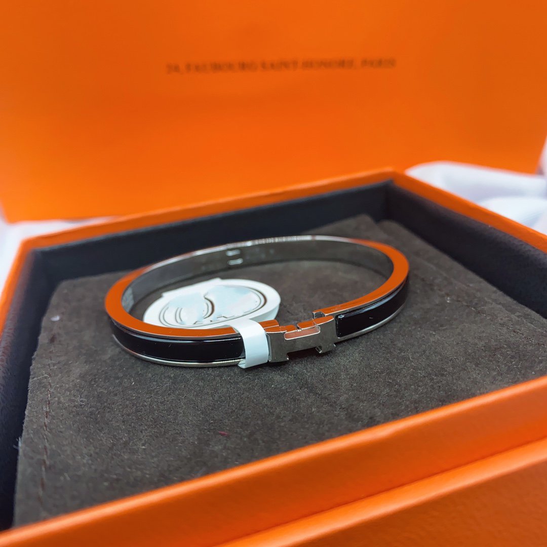 [Triumph Jewelry]CLASSIC HM CLIC BLACK 8MM ENAMEL BRACELET