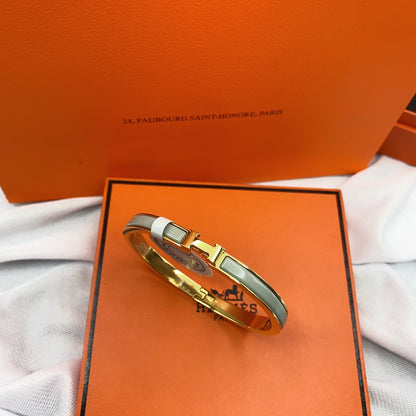 [Triumph Jewelry]CLASSIC HM CLIC GREEN 8MM ENAMEL BRACELET