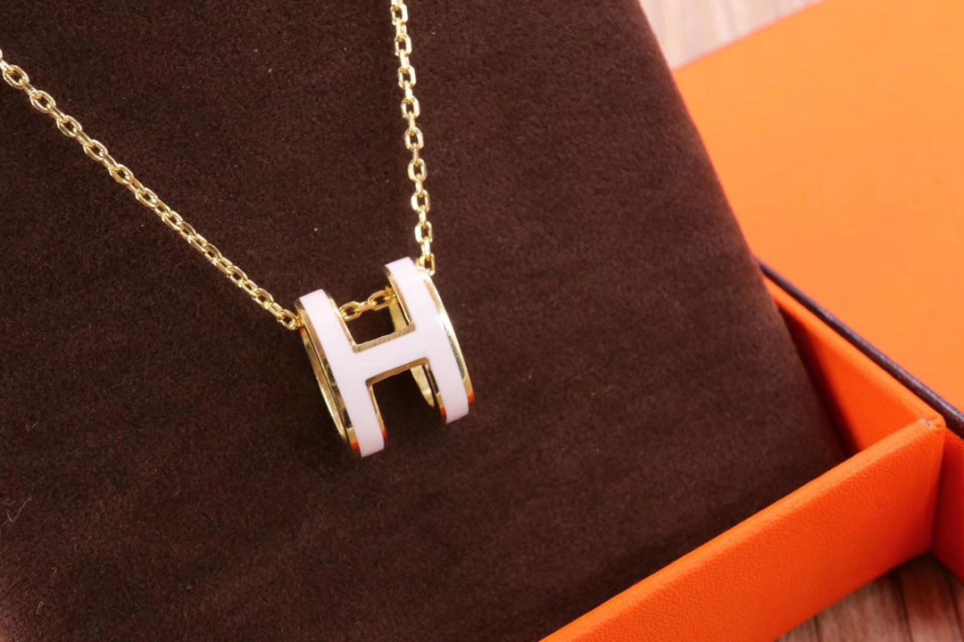 [Triumph Jewelry]HM CLIC YELLOW ENAMEL GOLD NECKLACE