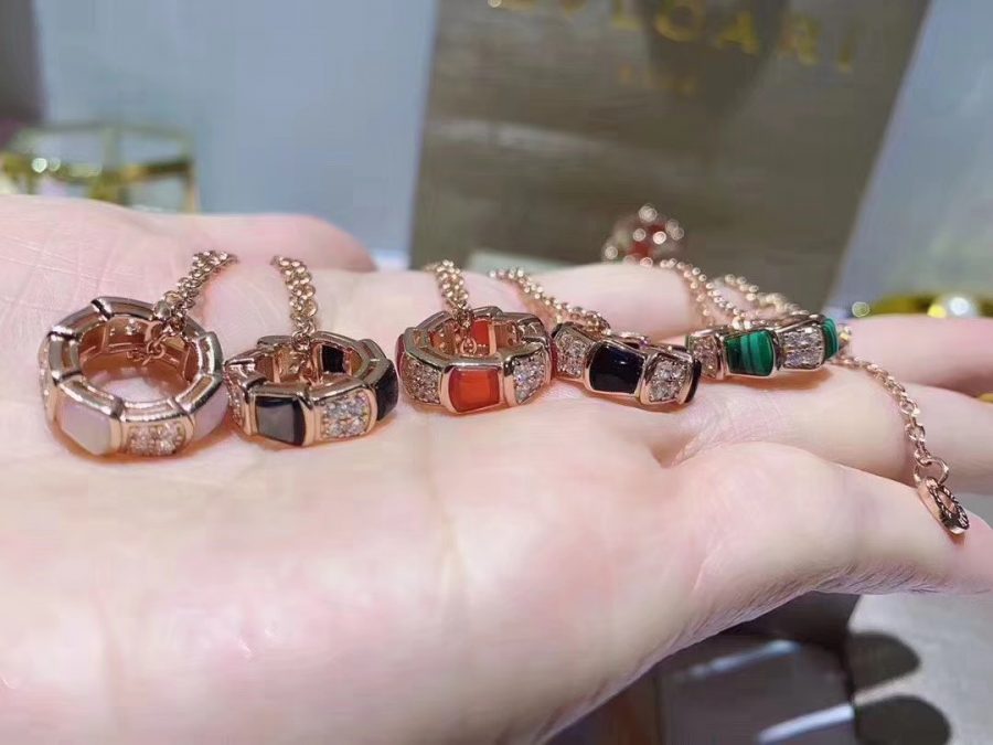 [Triumph Jewelry]SERPENTI PEDANT DIAMOND NECKLACE