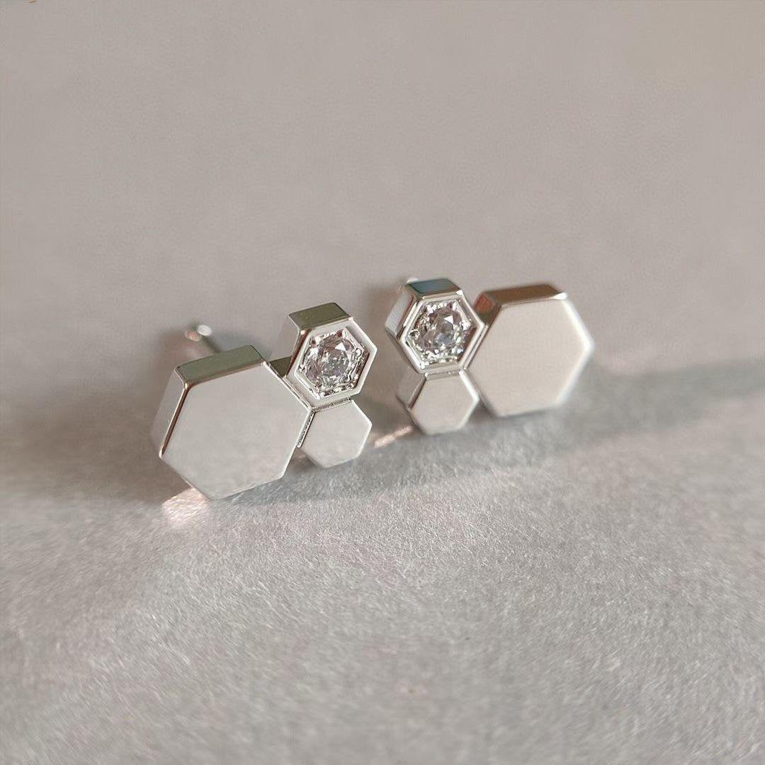[Triumph Jewelry]BEE LOVE SILVER DIAMOND EARRINGS