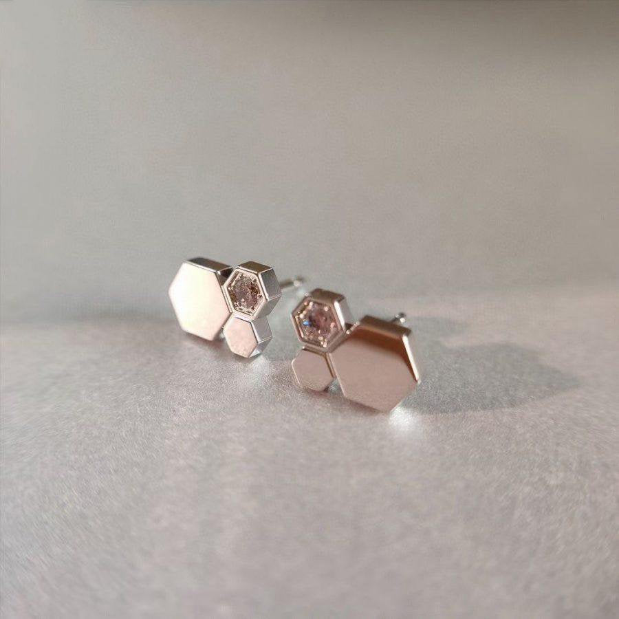 [Triumph Jewelry]BEE LOVE SILVER DIAMOND EARRINGS