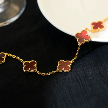 [Triumph Jewelry] CLOVER 5 MOTIF RED CORNELIAN BRACELET COLLECTION