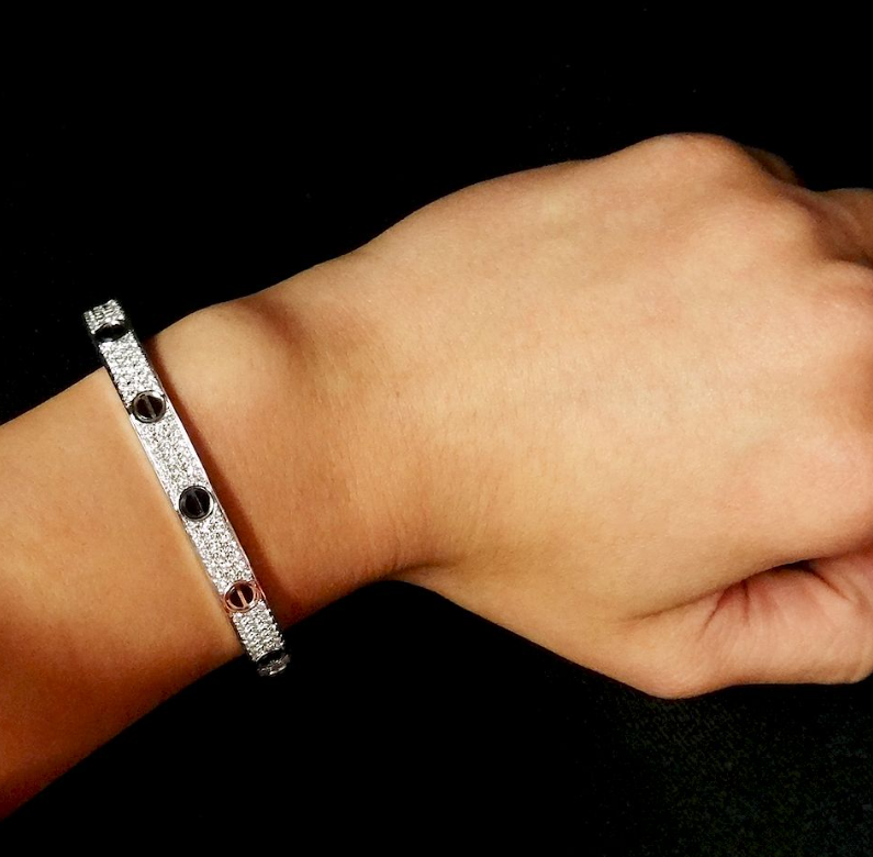 [Triumph Jewelry]LOVE BRACELET 6.1MM DIAMOND-PAVED CERAMIC