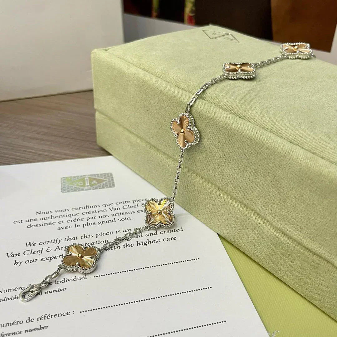 [Triumph Jewelry] CLOVER 5 MOTIF LASER BRACELET COLLECTION