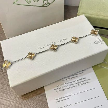 [Triumph Jewelry] CLOVER 5 MOTIF LASER BRACELET COLLECTION