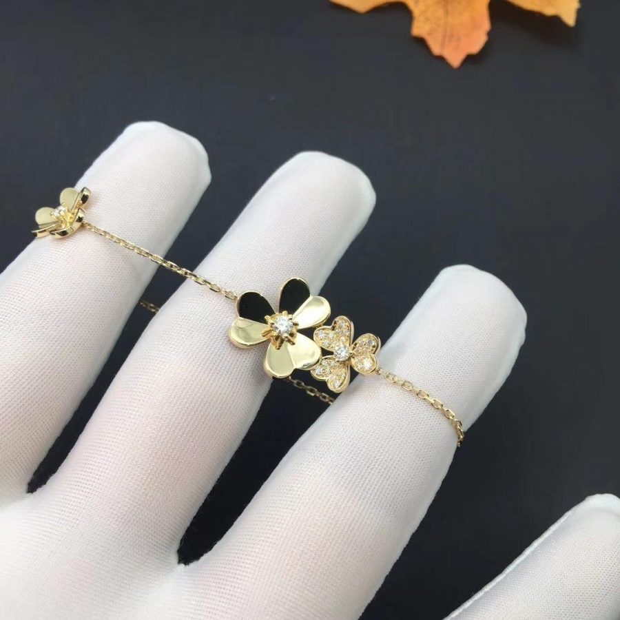 [Triumph Jewelry]FRIVOLE GOLD 5 FLOWERS BRACELET