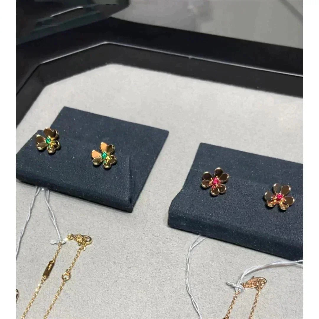 [Triumph Jewelry]FRIVOLE  FLOWER PINK EARRINGS