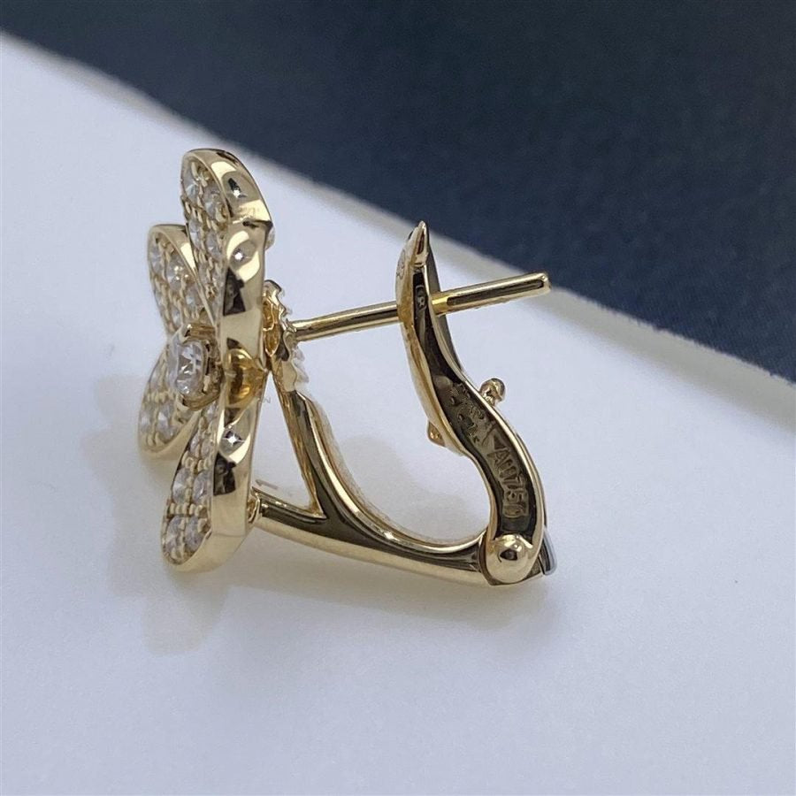 [Triumph Jewelry]FRIVOLE GOLD FLOWER DIAMOND EARRINGS