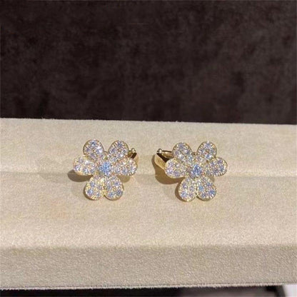 [Triumph Jewelry]FRIVOLE GOLD FLOWER DIAMOND EARRINGS