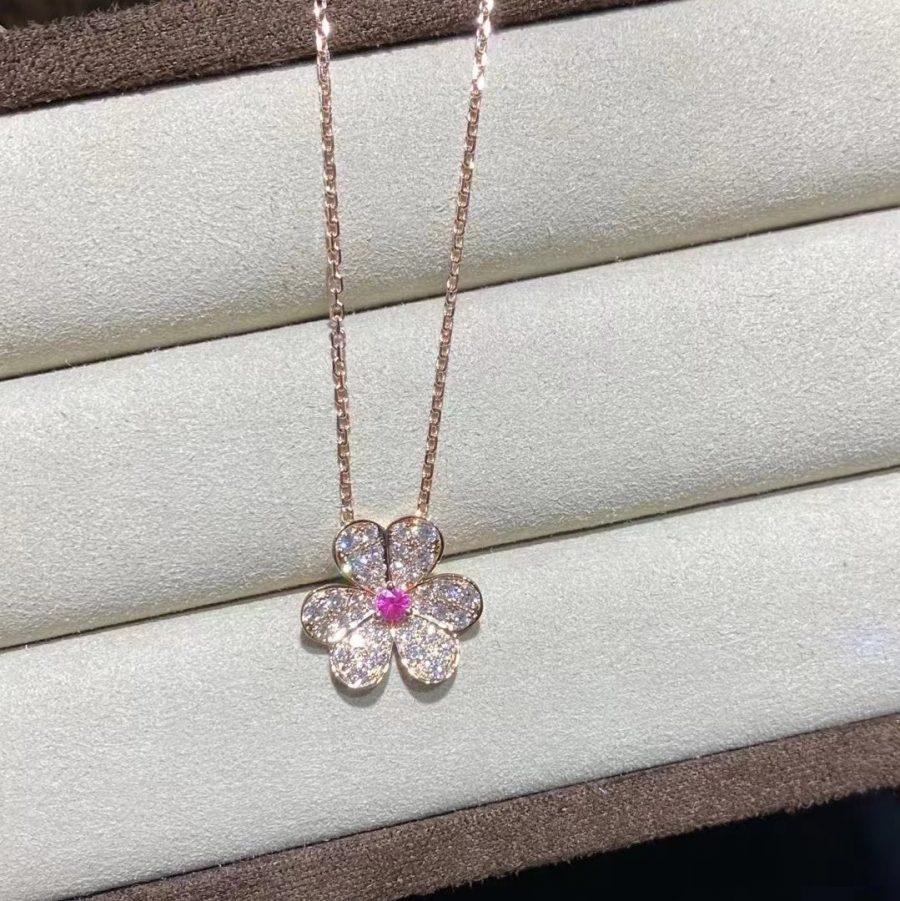 [Triumph Jewelry]FRIVOLE ROSE GOLD FLOWER DIAMOND NECKLACE