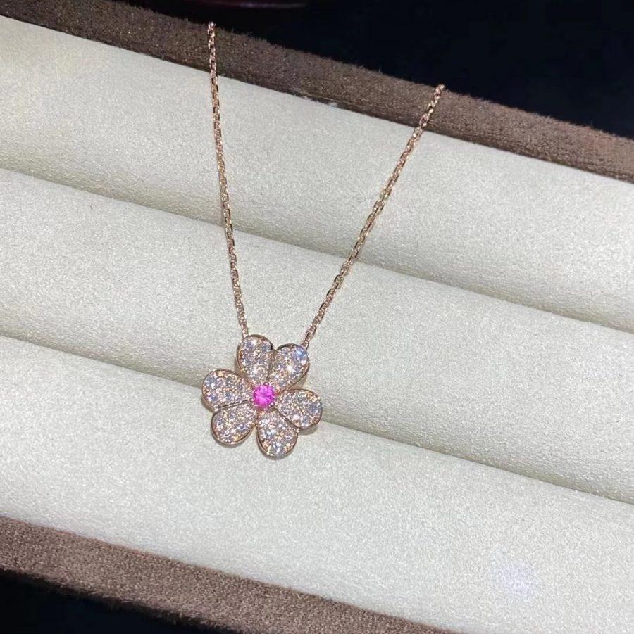 [Triumph Jewelry]FRIVOLE ROSE GOLD FLOWER DIAMOND NECKLACE
