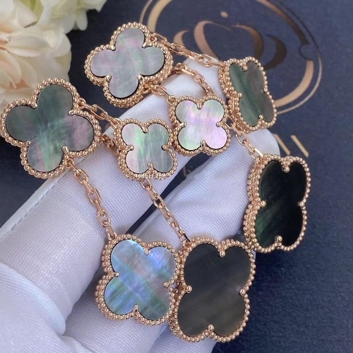 [Triumph Jewelry]CLOVER EARRINGS DARK MOP 4 MOTIFS ROSE GOLD