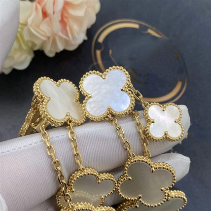 [Triumph Jewelry]CLOVER EARRINGS WHITE MOP 4 MOTIFS GOLD