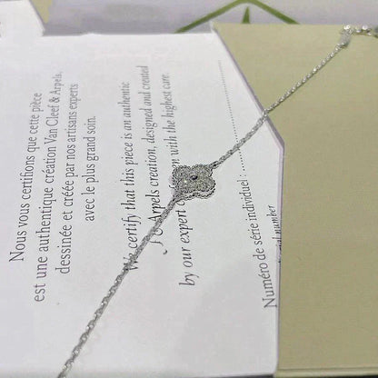 [Triumph Jewelry]CLOVER  SINGLE FLOWER BRACELET SILVER