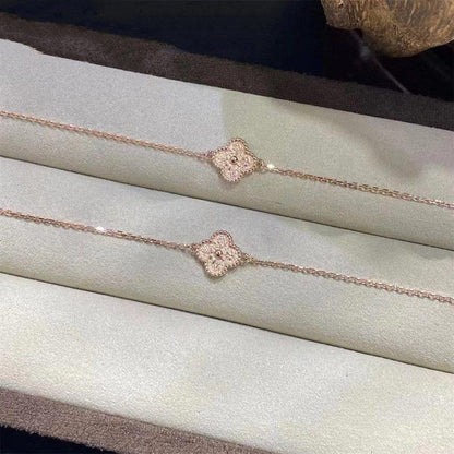 [Triumph Jewelry]CLOVER SINGLE FLOWER BRACELET
