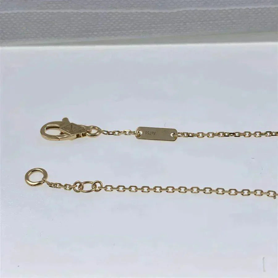 [Triumph Jewelry]CLOVER  CARNELIAN SINGLE FLOWER BRACELET