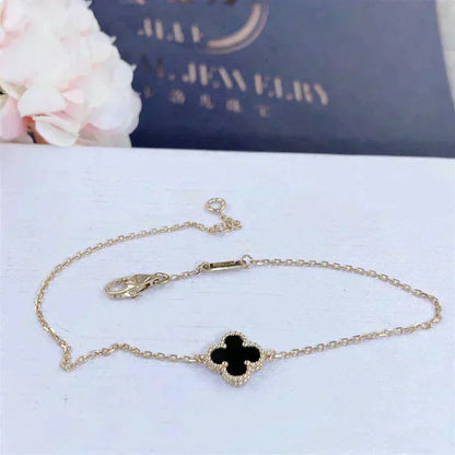 [Triumph Jewelry]CLOVER ONYX SINGLE FLOWER BRACELET