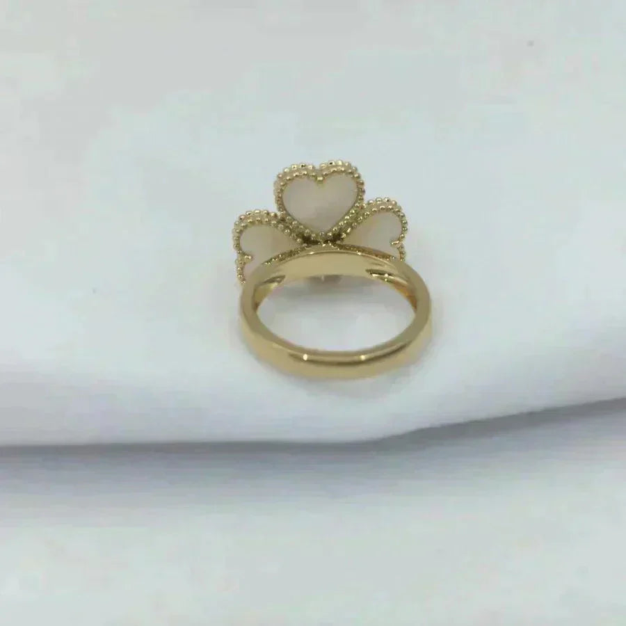 [Triumph Jewelry]SWEET CLOVER WHITE MOP RING