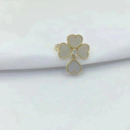 [Triumph Jewelry]SWEET CLOVER WHITE MOP RING