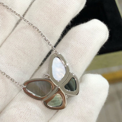 [Triumph Jewelry]LARGE BUTTERFLY SILVER PENDANT DIAMOND NECKLACE