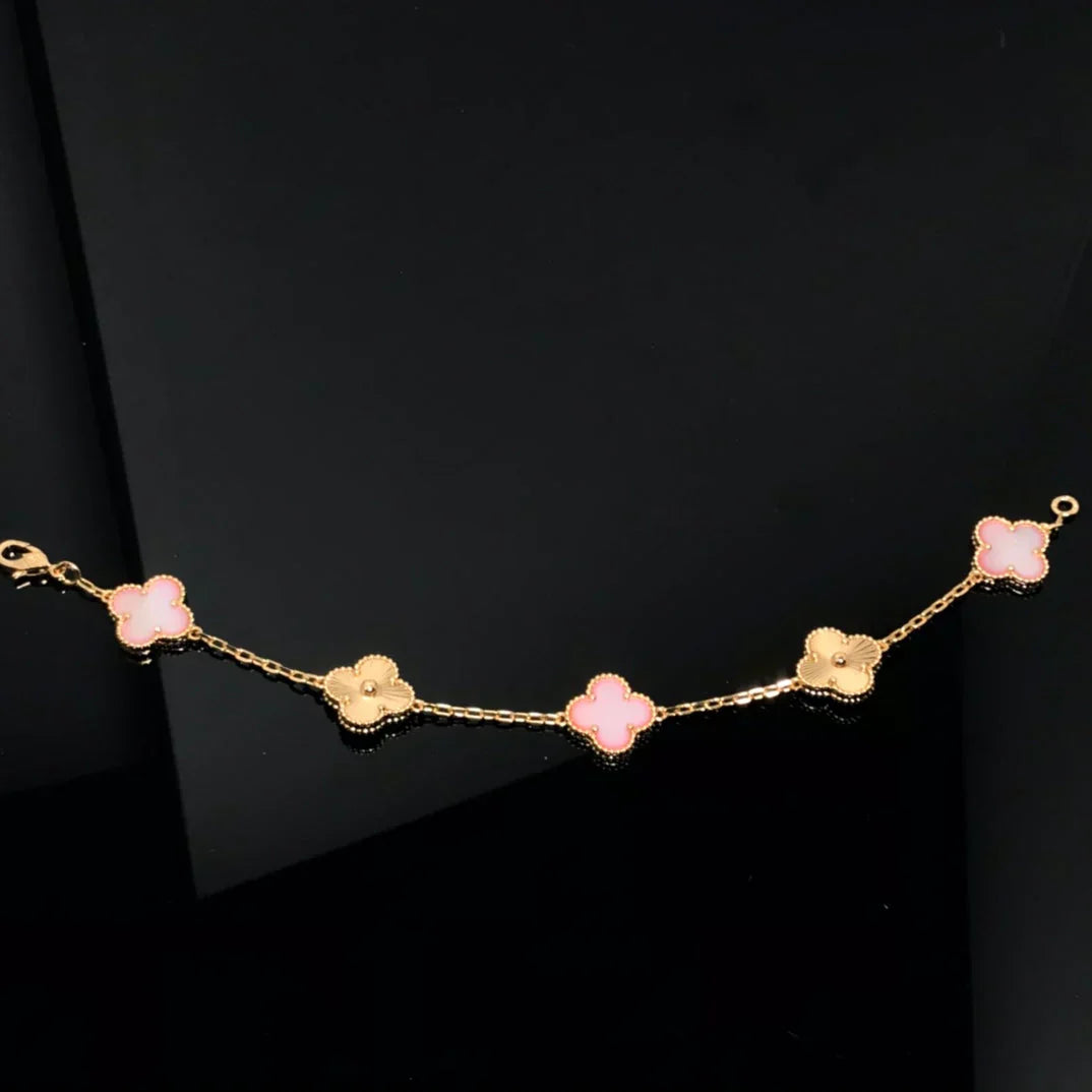 [Triumph Jewelry] CLOVER 5 MOTIFS  PINK MOP BRACELET COLLECTION