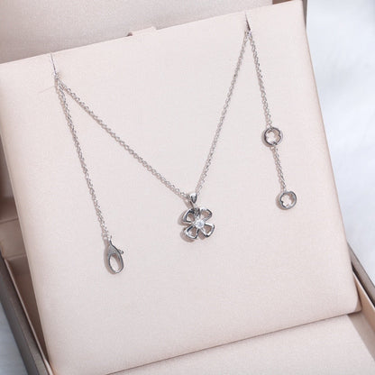 [Triumph Jewelry]FIOREVER NECKLACE DIAMOND CENTER